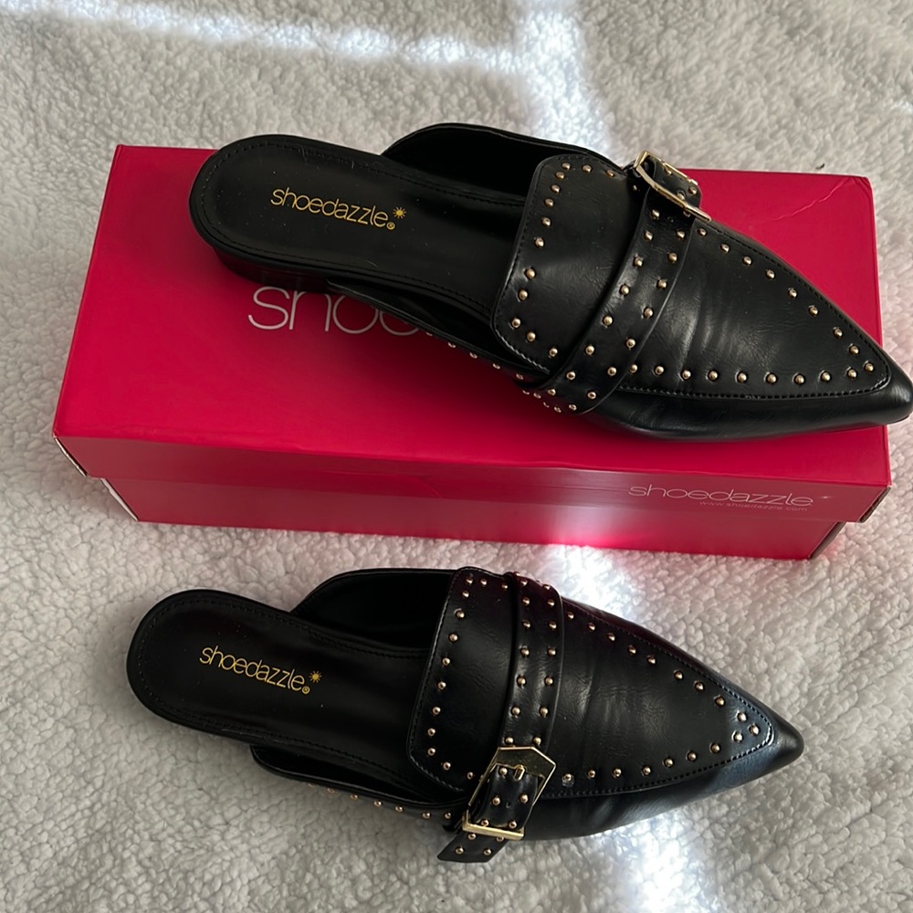 Brand new - Shoedazzle flats - black - woman’s size 9
